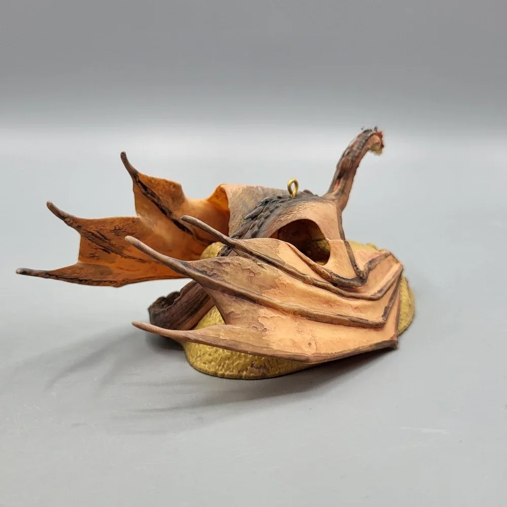 Hallmark Smaug Awakens Ornament The Hobbit Desolation of Smaug Gold Holiday